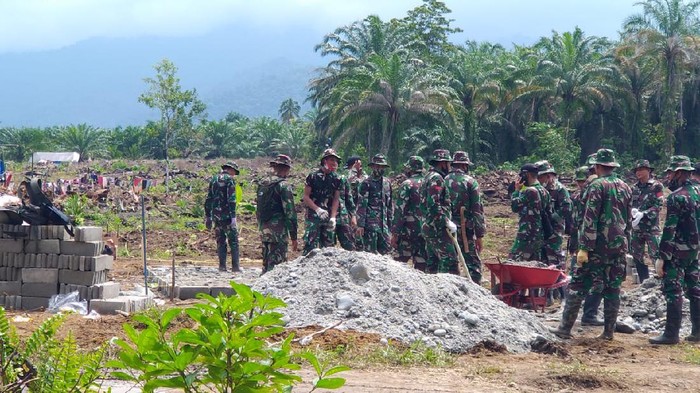 pembangunan hunian sementara