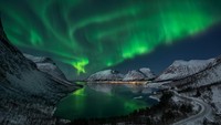 Aurora sudah menjadi ikon dari Norwegia. Negara ini memang terkenal karena cahaya utaranya (Getty Images/iStockphoto)