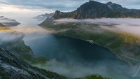 Pulau Senja punya pemandangan alam yang dramatis. (Getty Images/iStockphoto)