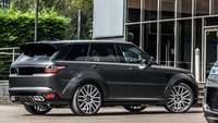Tertarik memboyongnya? mobil bekas Range Rover SVR yang sudah dipermanis ini dibanderol £119,999 atau sekitar Rp 2,2 miliar. Foto: Kahn Design