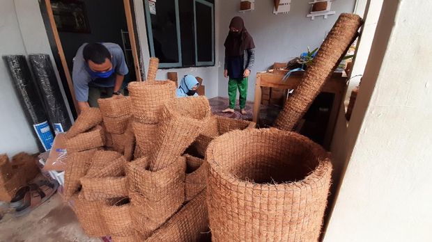 serabut kelapa