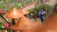 Tak hanya kincir warna-warni, terdapat juga aneka spot foto kekinian (Muhamad Rizal/detikcom)