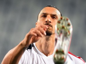 Pemain AC Milan Tak Kaget Zlatan Ibrahimovic Positif Corona
