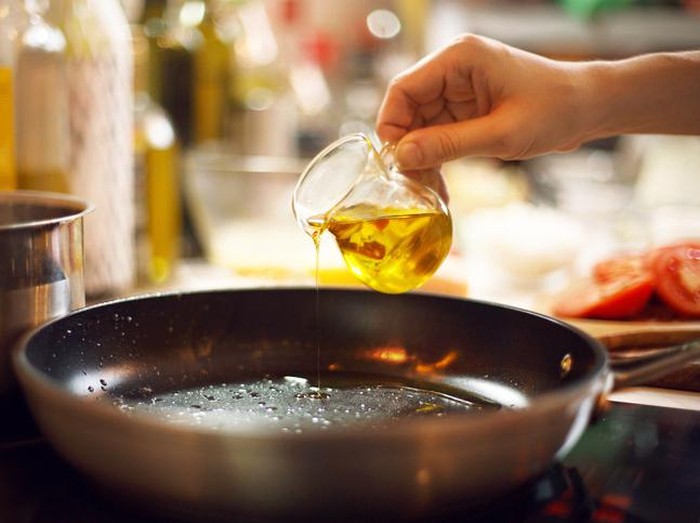 5 Kesalahan Saat Menggoreng Ini Bikin Makanan Tak Renyah 5 Kesalahan Saat Menggoreng Ini Bikin Makanan Tak Renyah
