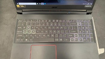 Ada dua varian GPU untuk Triton 500, yaitu GeForce RTX 2080 Super Max-Q dan RTX 2070 Super Max-Q. Foto: Dok. Acer