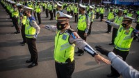 Operasi Patuh Jaya 2020 tersebut berlangsung selama 14 hari dimulai 23 Juli sampai 5 Agustus 2020 dengan mengerahkan sebanyak 1.807 personel gabungan dari unsur TNI, Polri, Satpol PP, dan Dishub yang bertujuan untuk meningkatkan kedisiplinan masyarakat berlalu lintas di masa adaptasi kebiasaan baru.