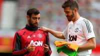 Carrick Dipertahankan Man United, Bruno Fernandes Beri Respons Positif