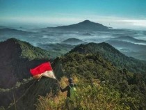 Pendakian Gunung Burangrang-Manglayang Ditutup Gubernur Dedi Mulyadi!