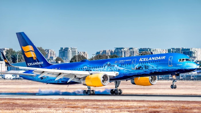 Icelandair Boeing 757 