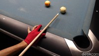 Sementara itu, Owner Pit Fool Feri Soemali mengatakan, pihaknya siap menerapkan protokol kesehatan bila mana tempat biliar sudah diizinkan dan direlaksasi.