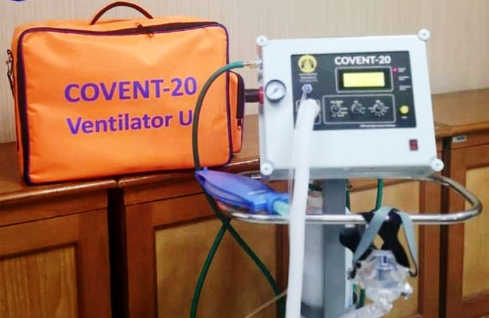 Pelaku industri pertambangan di Indonesia ikut mengambil peran dalam upaya mendukung pemerintah dalam menangani pasien COVID-19. Salah satunya adalah menyumbangkan Ventilator Buatan UI ke RS Rujukan.