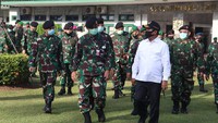Wakil Menteri Pertahanan Sakti Wahyu Trenggono menghadiri acara pembukaan Diksarmil Chandradimuka bagi Kadet Mahasiswa S-1 Universitas Pertahanan di Akademi Militer di Lembah Tidar Magelang, Kamis (23/7).