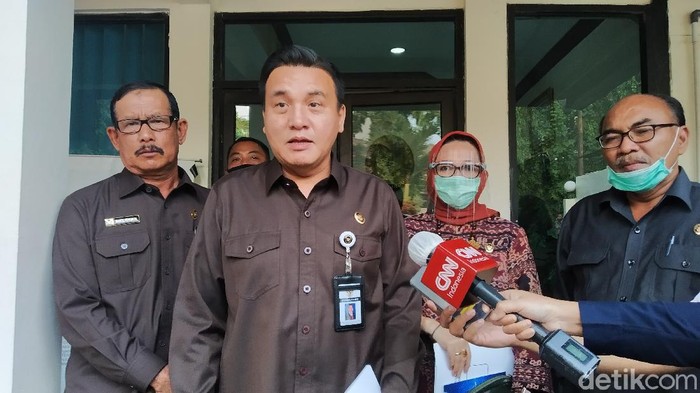 Komisi Kejaksaan, Barita Simanjuntak