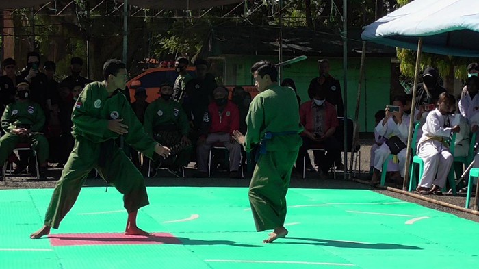 Kompetisi pencak silat di Makodim 1402/Polmas, Polman, Sulbar