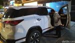 Penampakan Mobil Milik Pengusaha Zen Zanuar yang Dibobol di Kemang