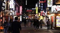 Bank of Korea mengatakan, ekonomi Korsel menyusut -3,3%. Itu adalah kontraksi paling tajam sejak kuartal pertama 1998. Angka itu juga lebih dalam dari perkiraan jajak pendapat yang digelar Reuters di angka -2,3%. Pada kuartal I-2020 ekonomi Korsel sudah -1,4%. Getty Images/Chung Sung-Jun  