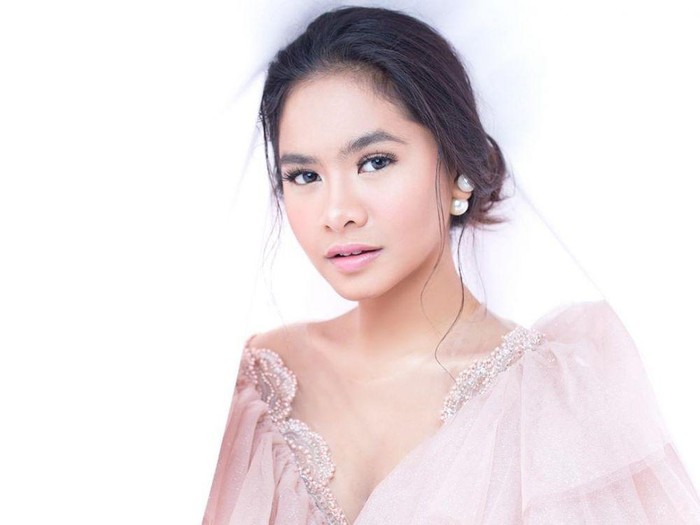 Salshadilla Juwita, putri IIs Dahlia