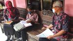 Ini Dimas yang Tetap Semangat Belajar di Sekolah karena Tak Punya Smartphone