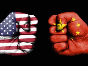 Pasang Surut Kemesraan Dagang AS-China
