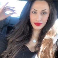 Menurut sejumlah media Rusia, Anna memiliki banyak utang. Menurut pengacaranya, dalam sehari Anna bisa ditelepon puluhan kali oleh debt collector.  Foto: Instagram