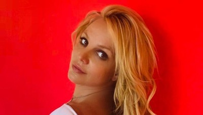 7 Aksi Britney Spears Setelah Ngaku Hidup Terkekang, Menari Hingga Topless