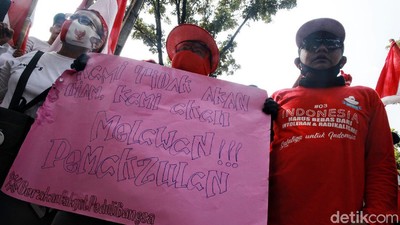 Demo Menolak Gerakan Radikal dan Makar di Kemenko Polhukam