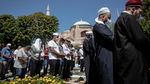 Momen Salat Jumat Perdana di Hagia Sophia