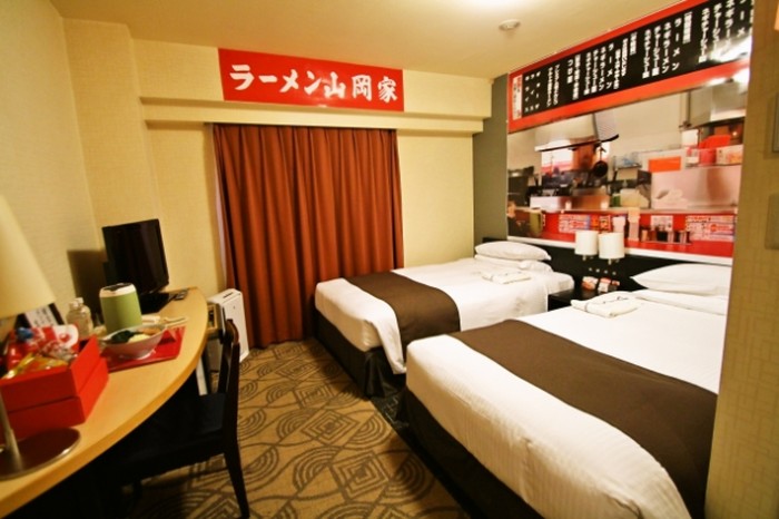 Hotel ramen