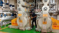 Fasilitas produksi lain di pabrik pakan ikan dan udang yaitu ekstruder kapasitas 6 MT/jam, palet mills kapasitas 6 MT/jam, laboratorium mikroskop stereo untuk mengevaluasi tingkat kematangan pellet dan masih banyak lagi. 