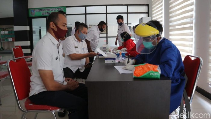 pegawai pemkab jombang dirapid test