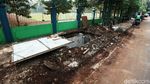 Duh, Proyek Galian Bongkar Trotoar di Blok S