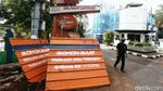 Duh, Proyek Galian Bongkar Trotoar di Blok S