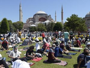 Erdogan Tunjuk Tiga Orang Ini Jadi Imam Masjid Hagia Sophia