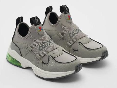 Sneakers Zara x Sony Playstation