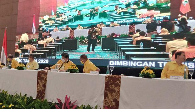 Airlangga Hartarto buka buka pendidikan politik Partai Golkar jelang Pilkada Serentak 2020