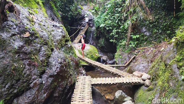 Curug Dawuan Ciamis