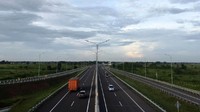Tol Palembang-Indralaya terdiri dari tiga seksi. Seksi I ruas Palembang-Pemulutan, seksi II Pemulutan-KTM, dan seksi III KTM-Simpang Indralaya