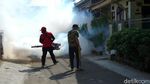 Kasus DBD Meningkat, Warga Negeri Kaler Purwakarta Lakukan Fogging