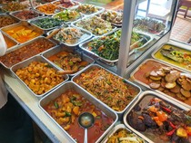 Modal Rp 19.000, Intip Menu Diet Ala Warteg yang Sehat dan Mengenyangkan!