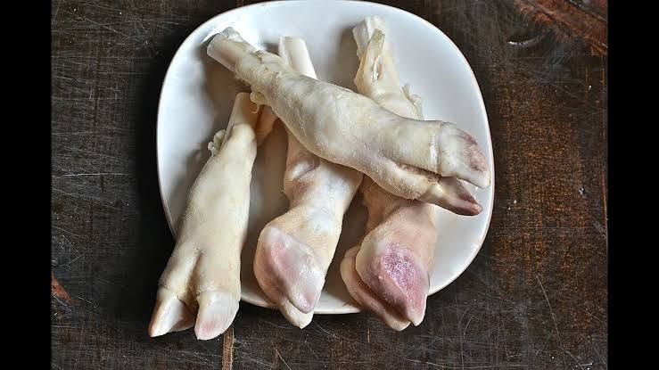 mengolah kaki kambing