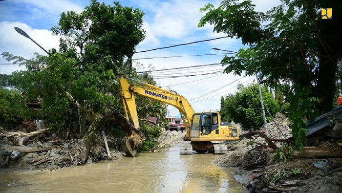 Penanganan Pascabanjir Luwu Utara Terus Berlanjut Penanganan bencana banjir bandang di Kabupaten Luwu terus dilakukan selama masa penetapan tanggap darurat oleh Pemerintah Daerah 14 Juli-12 Agustus 2020 hingga pascabencana.