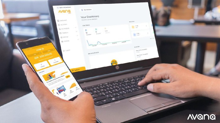 Media sosial tak hanya sebagai saluran pemasaran secara online, tetapi juga memungkinkan sebagai alat transaksi untuk mendatangkan cuan bagi pelaku UMKM.