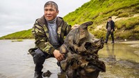 Penemuan kerangka ini agar memperdalam pengetahuan tentang hewan yang punah sekitar 10.000 tahun yang lalu tersebut. Artem Cheremisov/Governor of Yamalo-Nenets region of Russia Press Office via AP