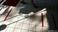 Pasar ini juga menerapkan satu pintu masuk.