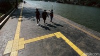 Penataan kawasan Waduk Sunter Selatan itu kini dapat dirasakan warga untuk berekreasi maupun berolahraga.