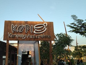 Bersantai di Kokambar Kopi Kampung Ambarukmo