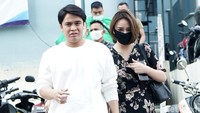 Billy dan Amanda Manopo kini terlihat sering bersama dan tampil mesra. Pool/Palevi S/detikFoto.