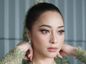 Intip Isi Seserahan Lamaran Nikita Willy dan Indra Priawan