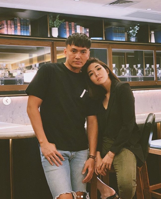 Tak hanya Gisel, Wijin pun terlihat mengunggah foto yang sama di Instagramnya beserta keterangan yang mengisyaratkan bahwa keduanya telah putus. Waktu Tuhan bukan waktu kita, Mungkin belum waktunya, Tetap setia mengandalkanNya.Janji Tuhan menghidupiku selalu….. Kuyakin percaya, Semuakan indah pada waktuNya, tulis Wijin. Foto: Dok. Instagram