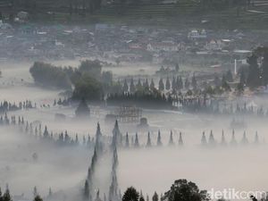 Fenomena Embun Es di Dieng, Ini 5 Candi di Kawasan Tersebut